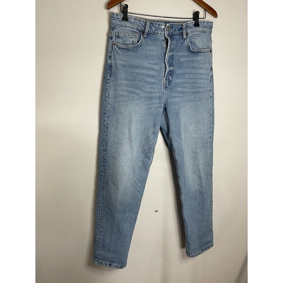 Zara Women's 10 High Rise Cropped Light Wash Denim Jeans - Picture 3 of 6